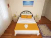 Villa Yellow 
