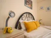 Villa Yellow 