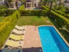 Villa Pearl 7 Çalış