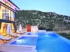 Villa Falez