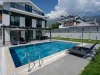 Villa Garden 2