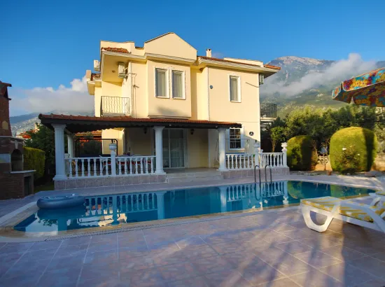 Villa Yellow  - Hisarönü